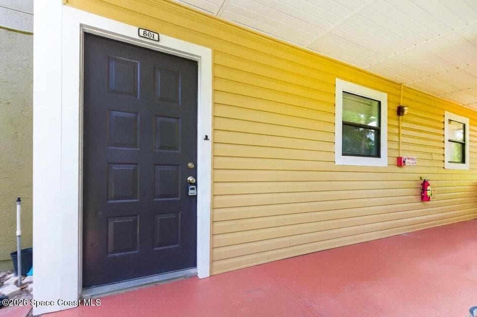 225 S Tropical Trail 801, Merritt Island, FL 32952