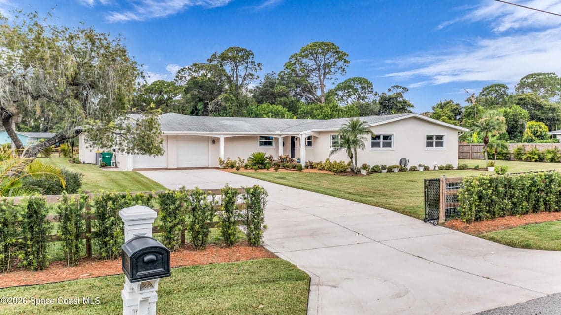 526 Elliot Drive, Merritt Island, FL 32952