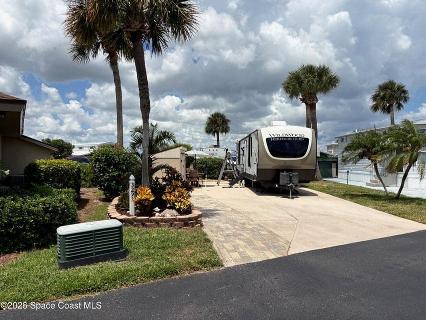 3293 Dockside Lane 62, Melbourne Beach, FL 32951 photo 2