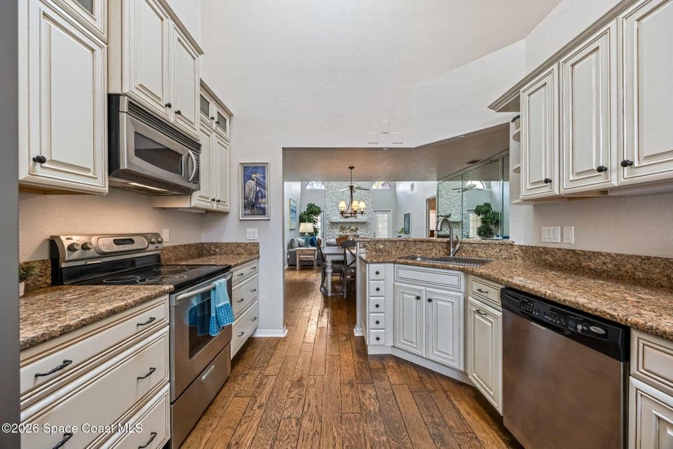 1603 Parkside Place 1603, Indian Harbour Beach, FL 32937 photo 6