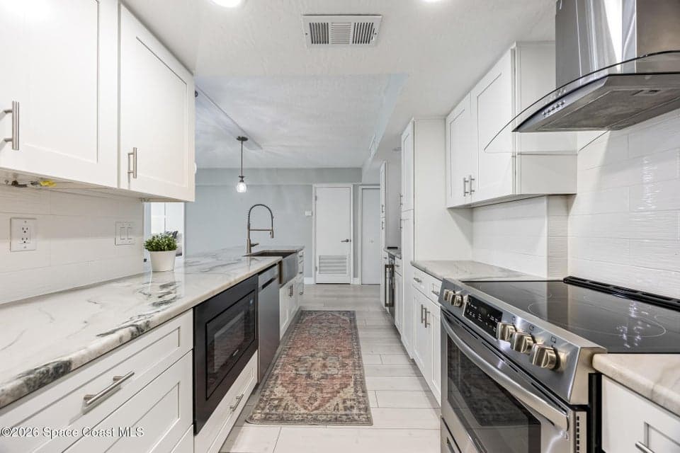 877 N Highway A1a 406, Indialantic, FL 32903 photo 6