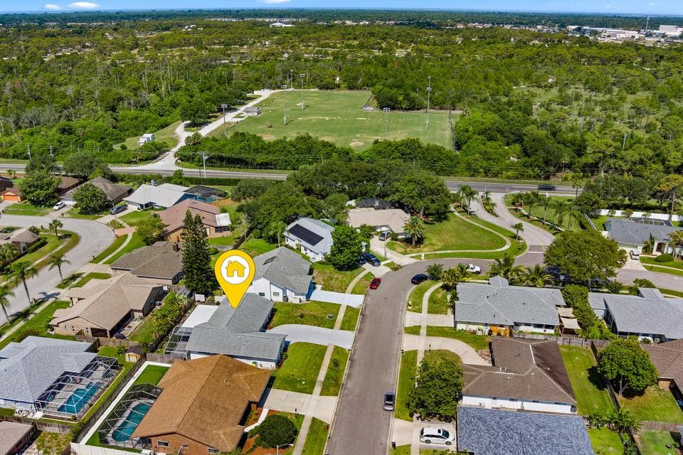 2047 Bottlebrush Drive, Melbourne, FL 32935 photo 5