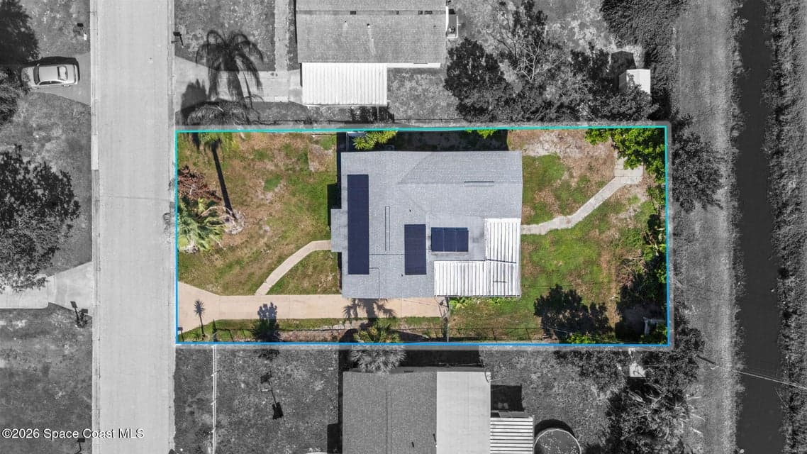 209 Prince Avenue, Melbourne, FL 32901 photo 2