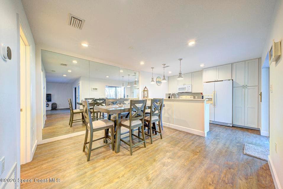 200 S Banana River Boulevard 1103, Cocoa Beach, FL 32931 photo 3