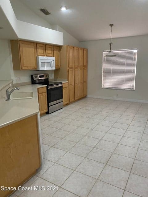 2615 Kendrick Court, Indian Harbour Beach, FL 32937 photo 4