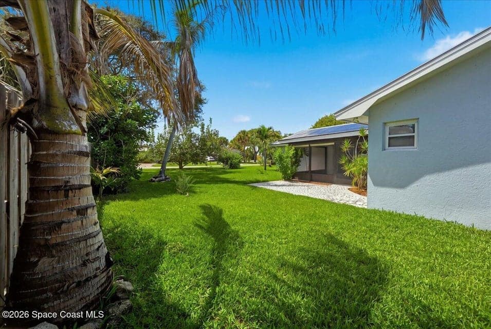207 S Palm Avenue, Indialantic, FL 32903 photo 4