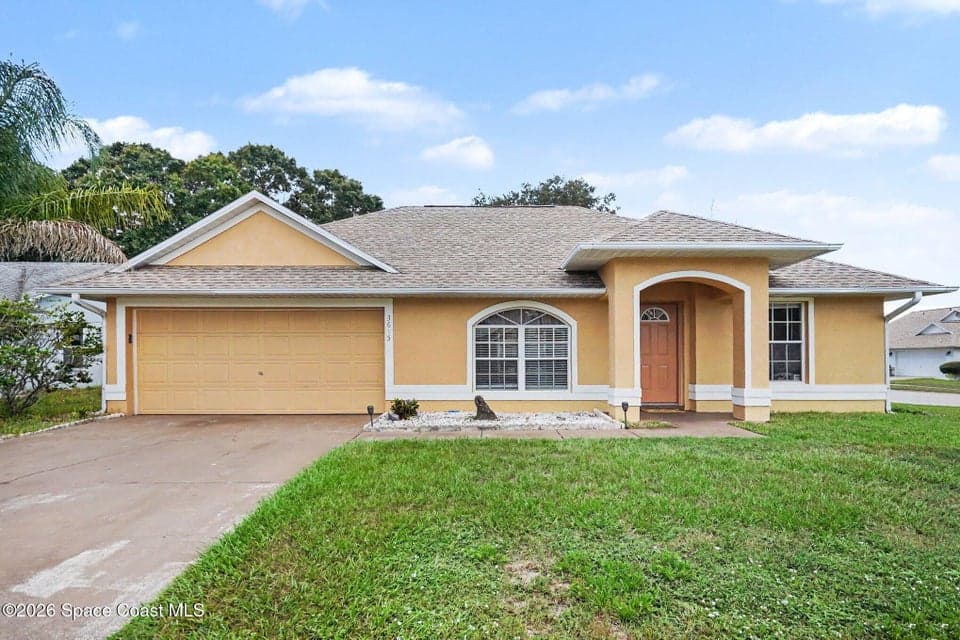 3615 Egret Drive, Melbourne, FL 32901 photo 2