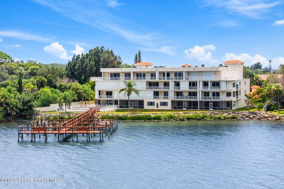 4007 N Harbor City Boulevard 402, Melbourne, FL 32935 photo 2