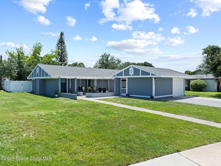 953 Bayward Lane, Rockledge, FL 32955 photo 2
