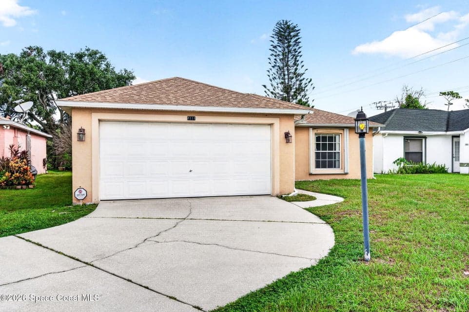 4111 Bahama Avenue, Melbourne, FL 32901 photo 2