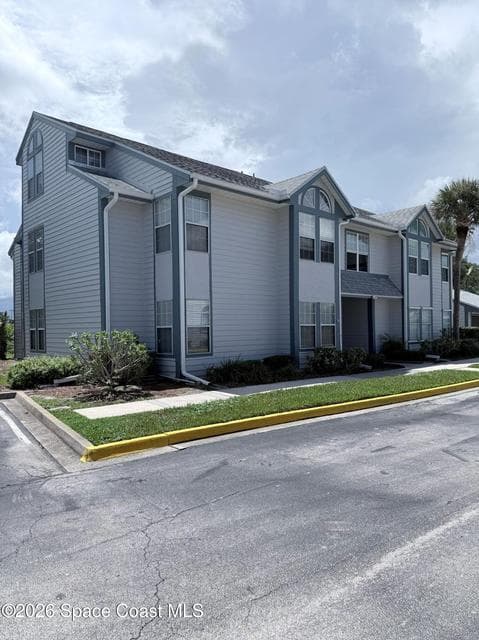 4775 Lake Waterford Way 1-113, Melbourne, FL 32901 photo 2