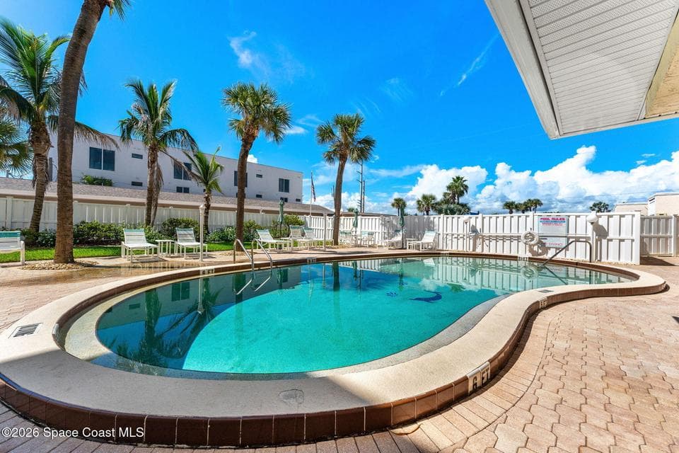 505 N Miramar Avenue 307, Indialantic, FL 32903 photo 5