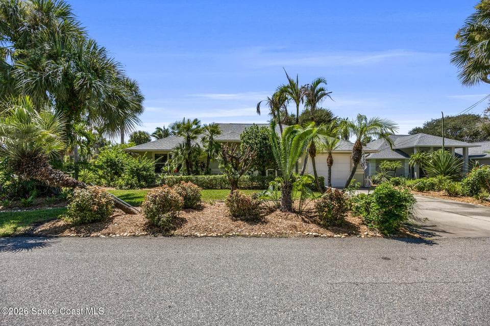 99 Estrella Road, Melbourne Beach, FL 32951 photo 2