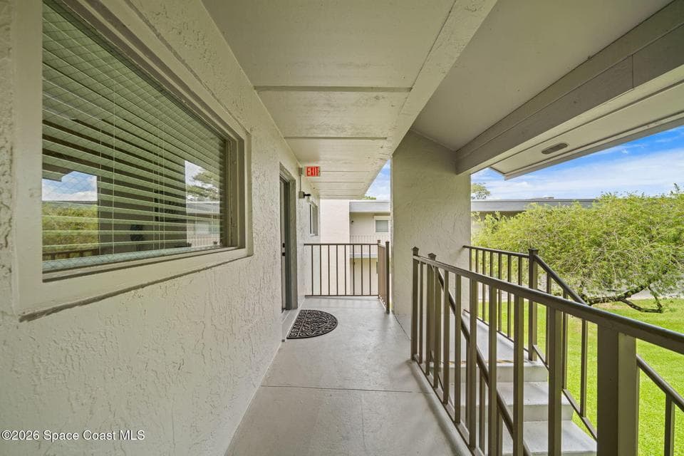 2975 Thrush Drive 235, Melbourne, FL 32935 photo 4