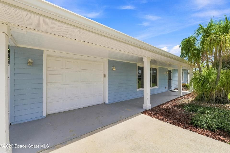 110 W Pasco Lane S, Cocoa Beach, FL 32931 photo 3