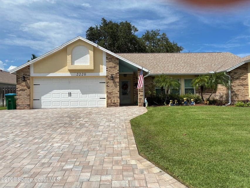 2220 Plantation Drive, Melbourne, FL 32935