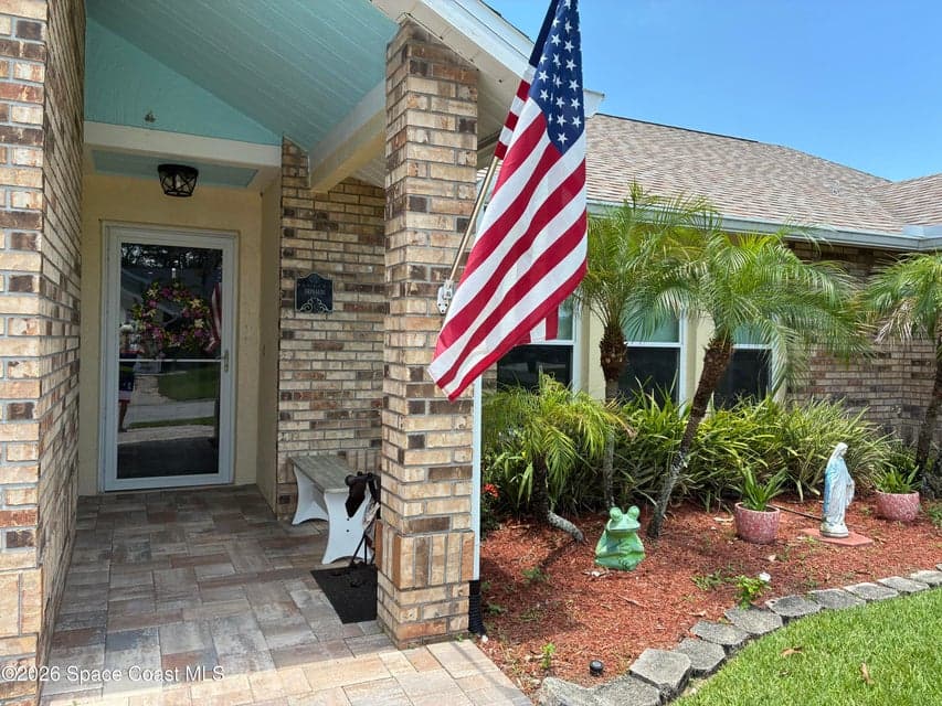 2220 Plantation Drive, Melbourne, FL 32935 photo 2