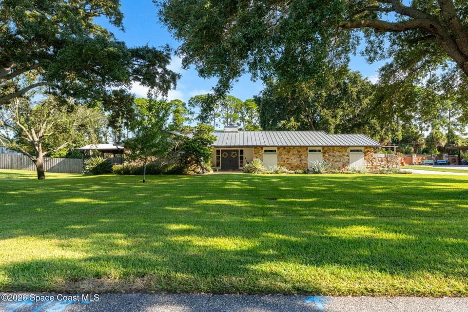 530 Hidden Creek Drive, Merritt Island, FL 32952