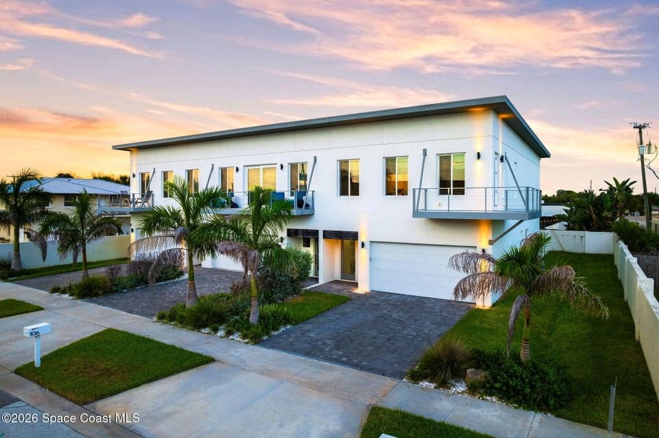 104 4th Avenue, Indialantic, FL 32903