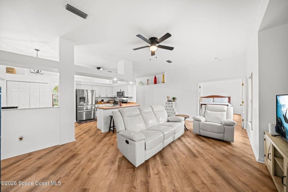 2044 Buescher Hill Street, Melbourne, FL 32935 photo 4