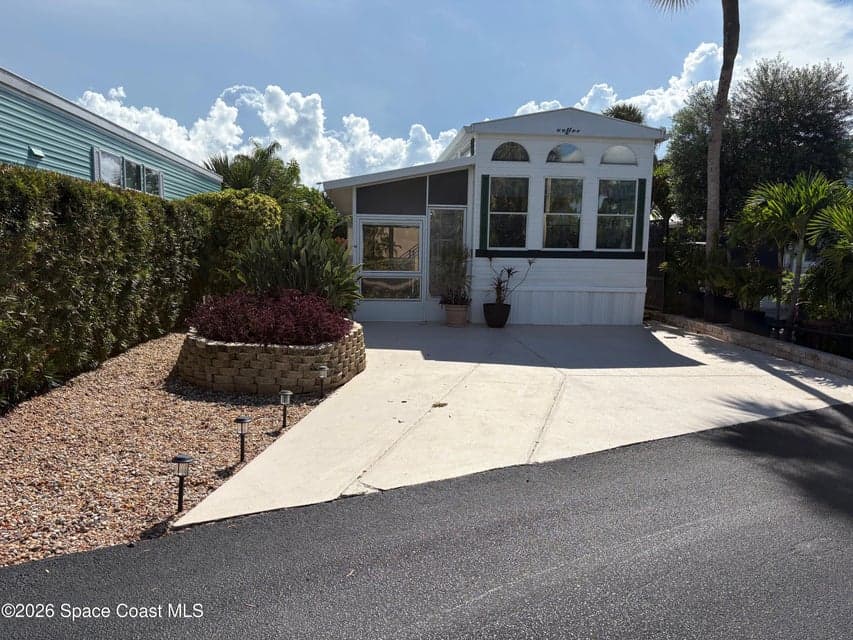 885 Horizon Lane 414, Melbourne Beach, FL 32951 photo 3
