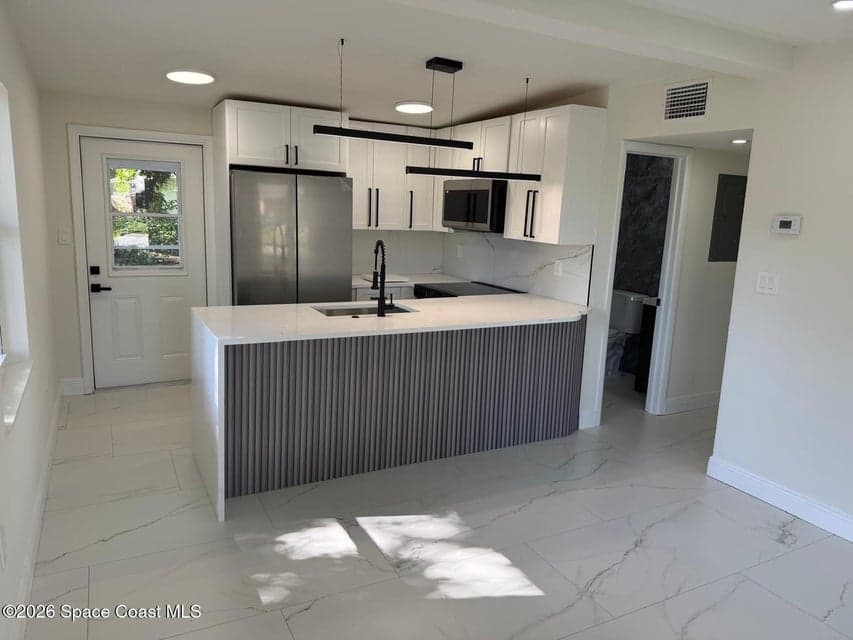 2647 Pepper Avenue, Melbourne, FL 32935 photo 4