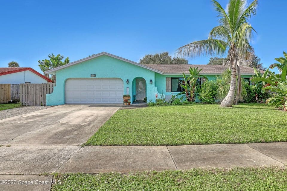 108 Holiday Lane, Cocoa Beach, FL 32931
