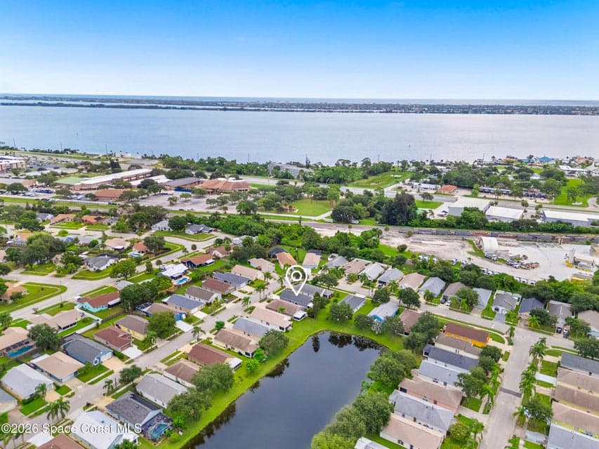 2845 Maderia Circle, Melbourne, FL 32935 photo 2