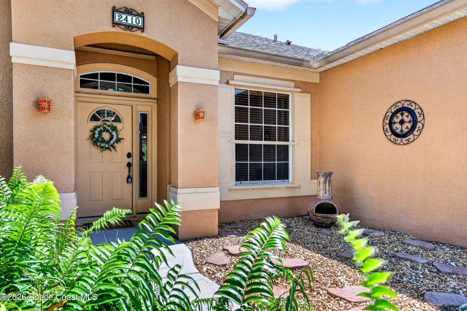 2410 Summer Brook Street, Melbourne, FL 32940 photo 2