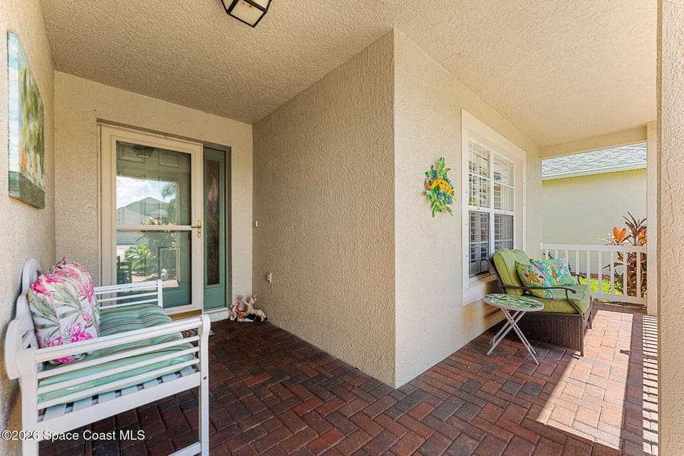 981 Indian Oaks Drive, Melbourne, FL 32901 photo 5