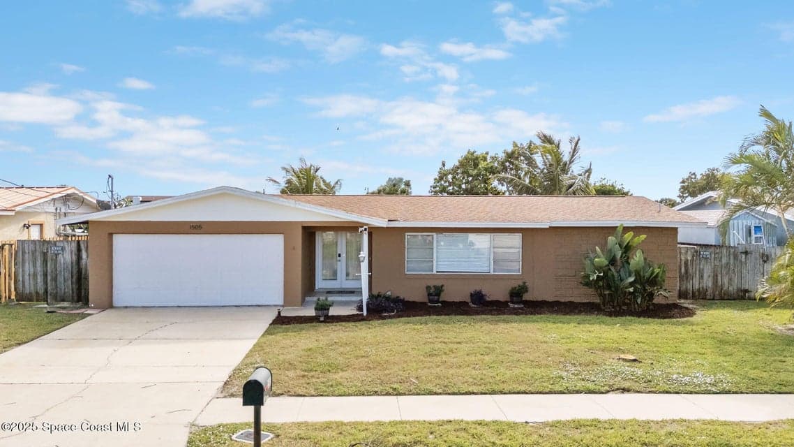 1505 W Central Avenue, Merritt Island, FL 32952 photo 2