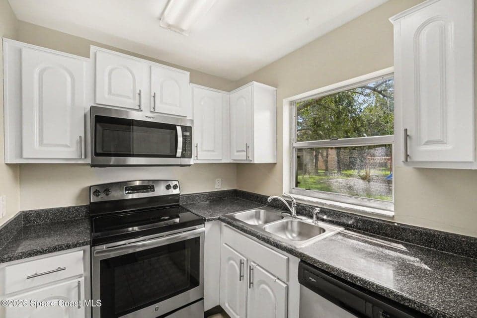 101 Summer Place 1, Merritt Island, FL 32953 photo 3