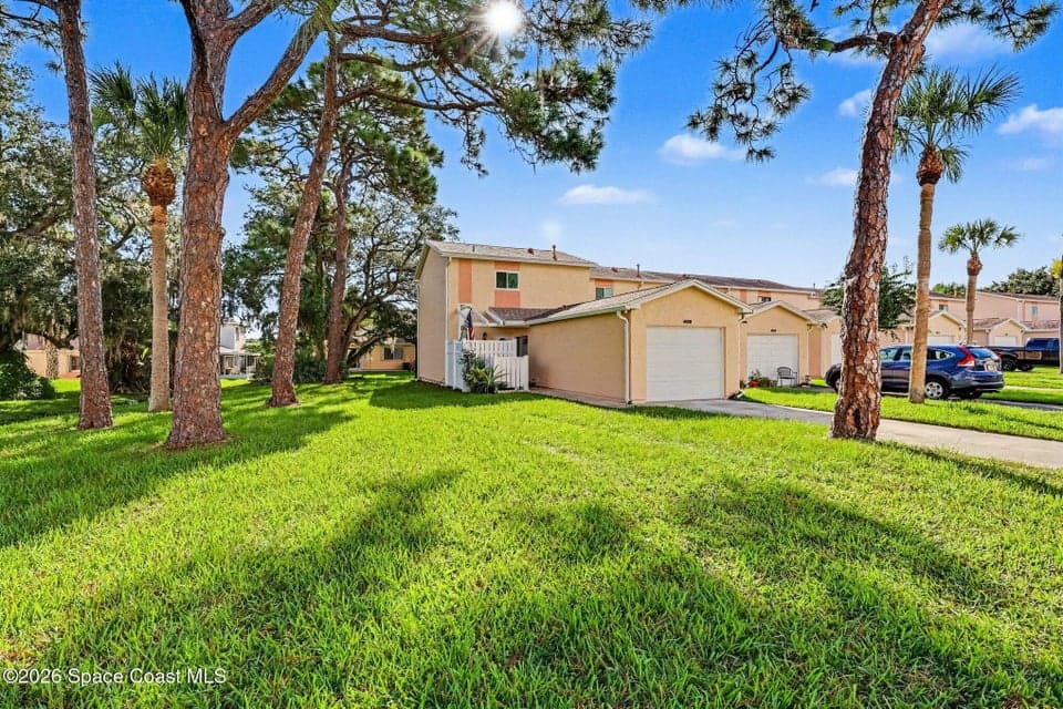 277 Current Drive 1-13, Rockledge, FL 32955