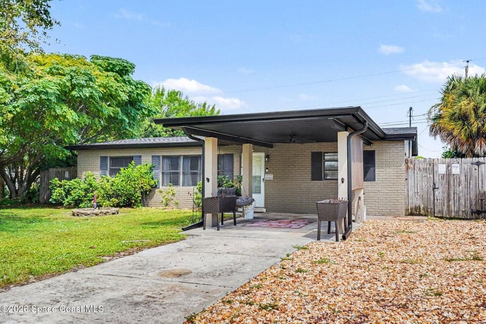 2608 Pepper Avenue, Melbourne, FL 32935 photo 3
