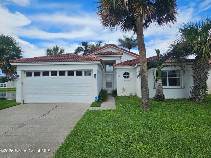 320 Las Olas Drive, Melbourne Beach, FL 32951