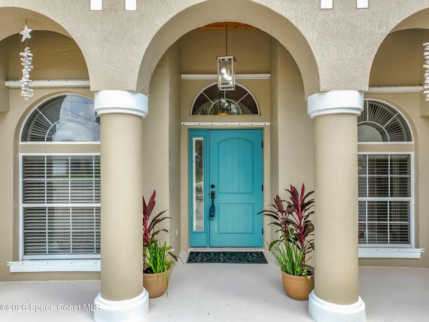 104 Mohican Way, Melbourne Beach, FL 32951 photo 2