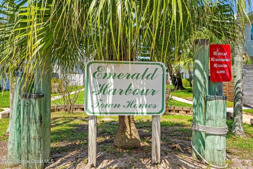 40 Adams Court, Satellite Beach, FL 32937 photo 2