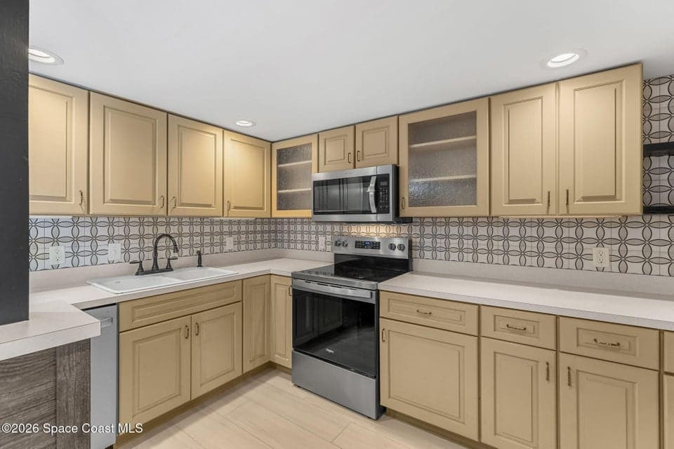 40 Adams Court, Satellite Beach, FL 32937 photo 6