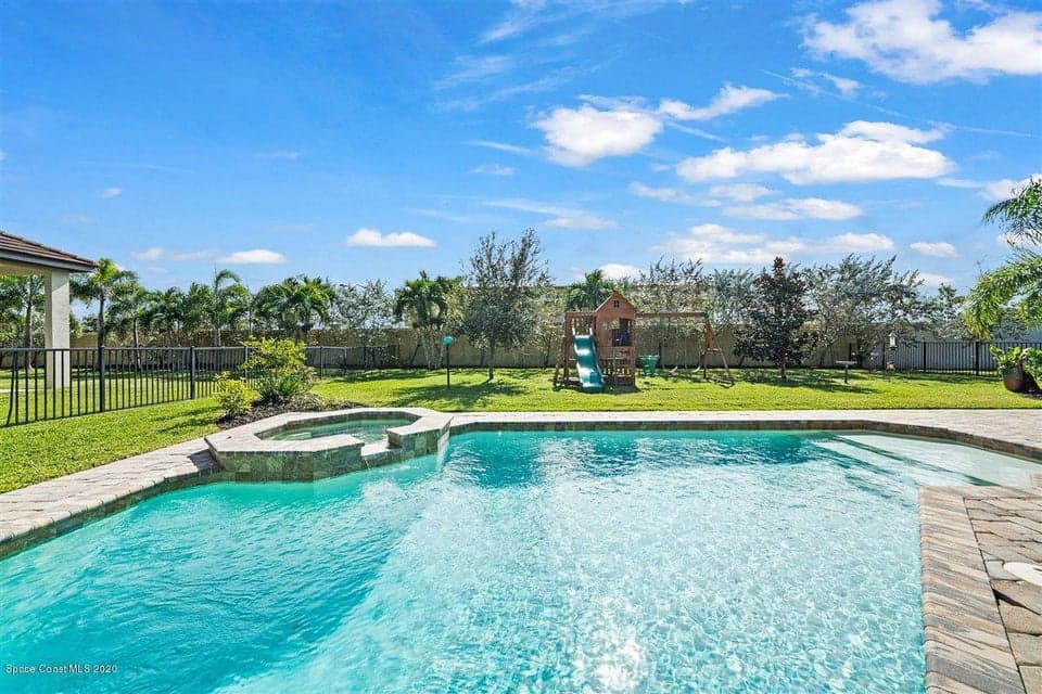 906 Casa Dolce Casa Circle, Rockledge, FL 32955 photo 2