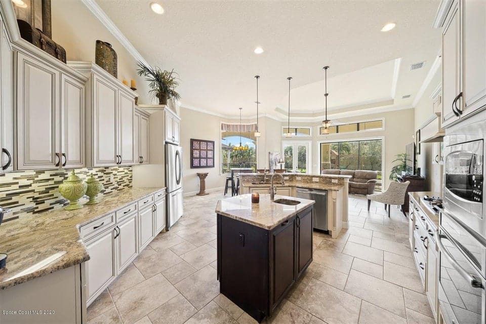 906 Casa Dolce Casa Circle, Rockledge, FL 32955 photo 4
