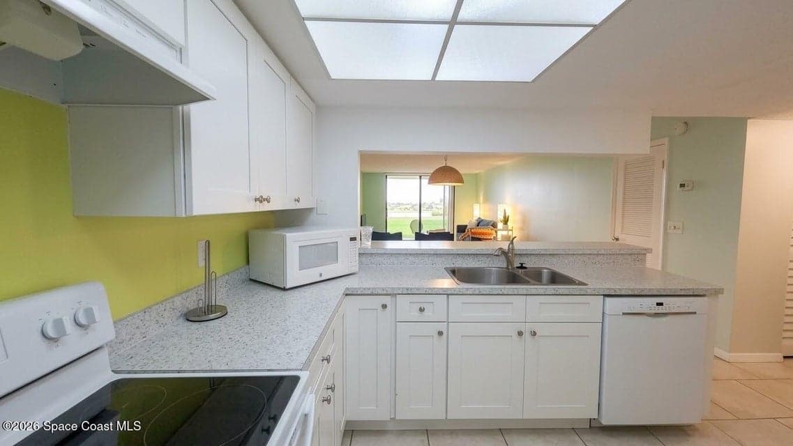 1860 Atlantic Avenue N B102, Cocoa Beach, FL 32931 photo 2