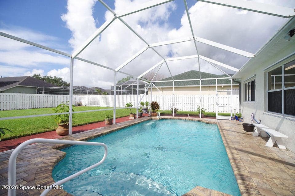 863 Coopers Hawk Court, Rockledge, FL 32955 photo 2