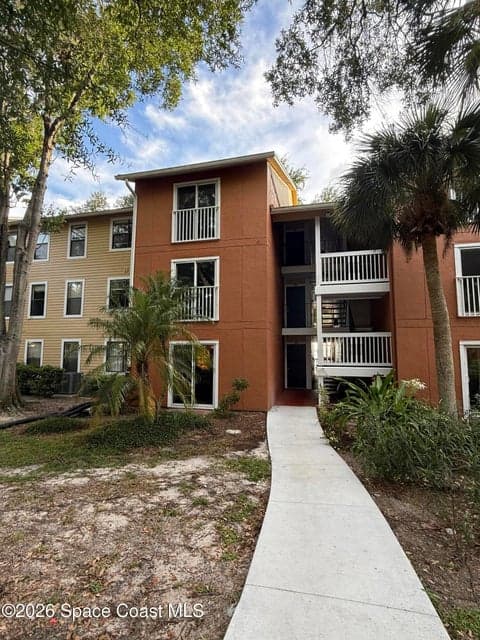 225 S Tropical Trail 617, Merritt Island, FL 32952