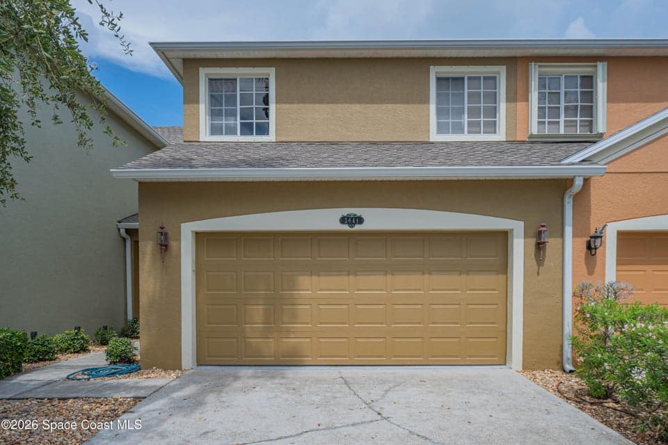 3641 Titanic Circle 2, Melbourne, FL 32903 photo 2