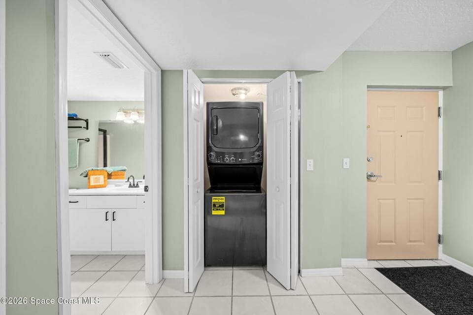 1420 Huntington Lane 2406, Rockledge, FL 32955 photo 4