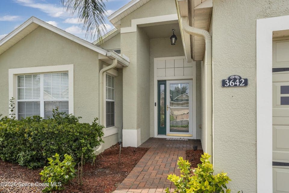 3642 Shawnee Lane, Melbourne, FL 32901 photo 2