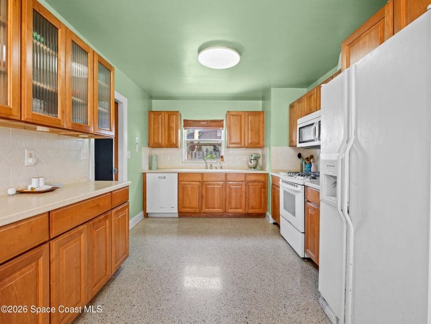 525 Pelican Drive, Satellite Beach, FL 32937 photo 4