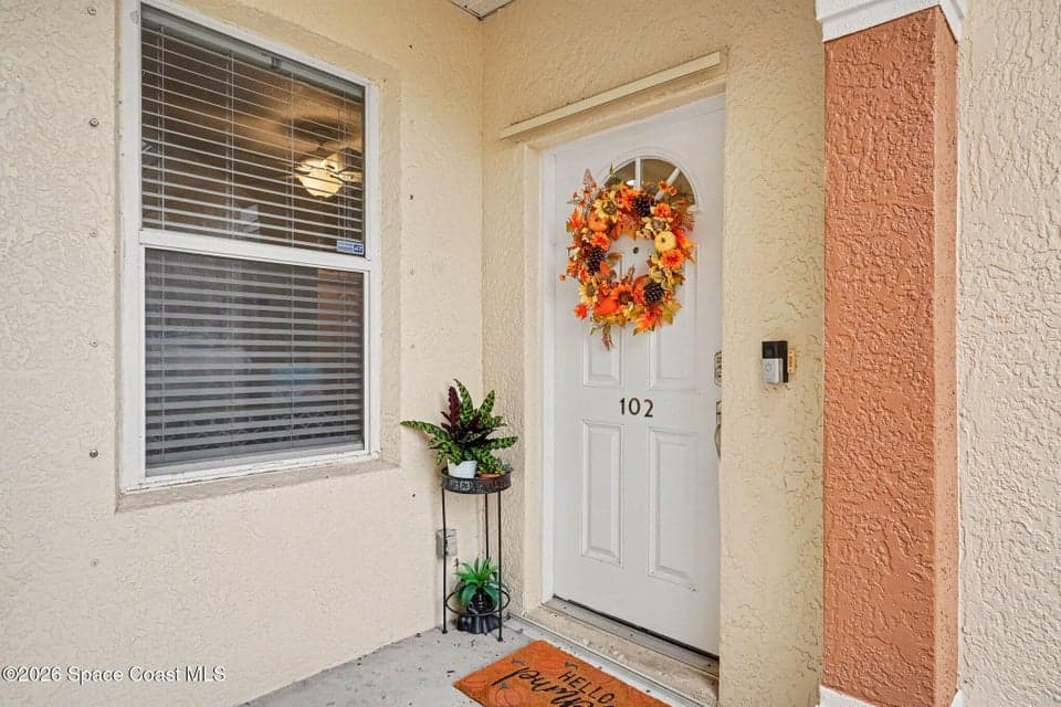 1020 Venetian Drive 102, Melbourne, FL 32904 photo 5