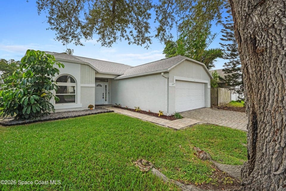 1563 Dandelion Drive, Melbourne, FL 32935 photo 2