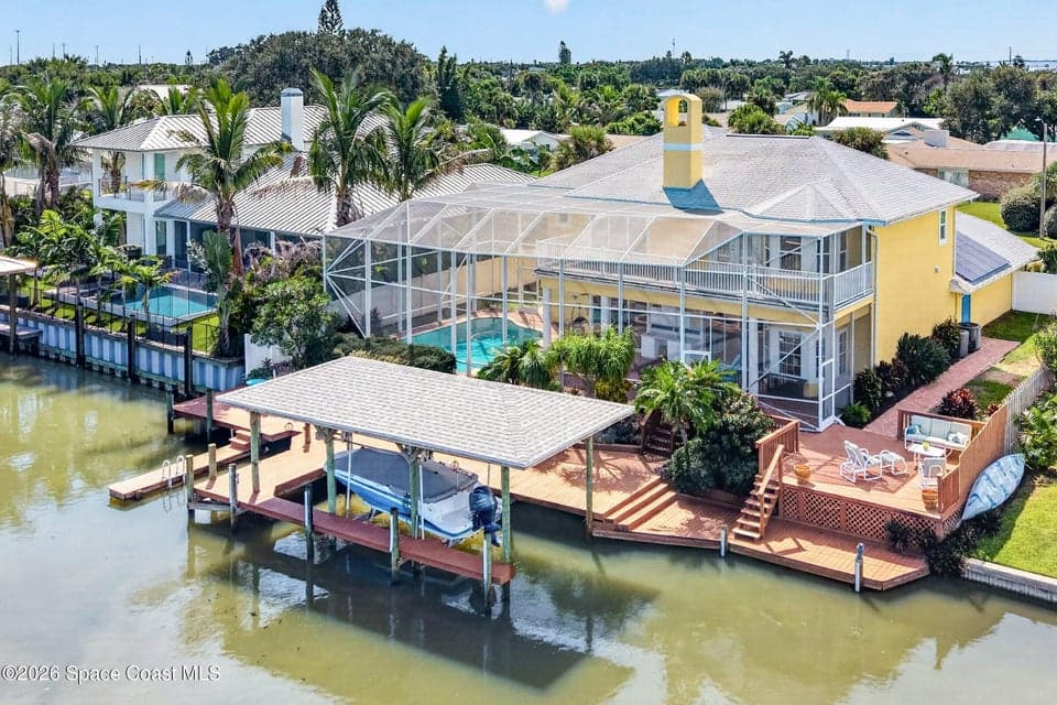 404 Riverview Lane, Melbourne Beach, FL 32951 photo 4